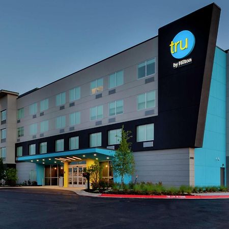 Tru By Hilton Round Rock Hotel Екстериор снимка